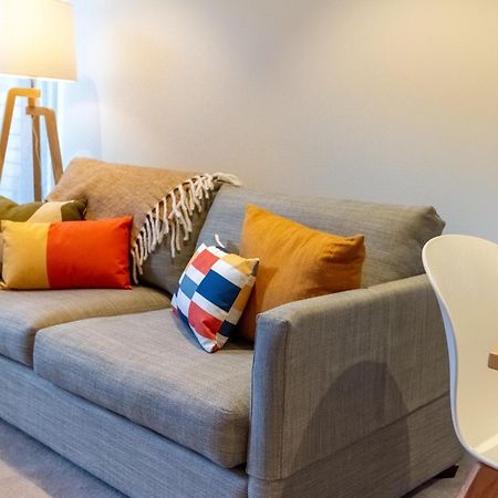 Latimer Square 1 Bed 1 Bath - Single Level Крайстчърч Екстериор снимка